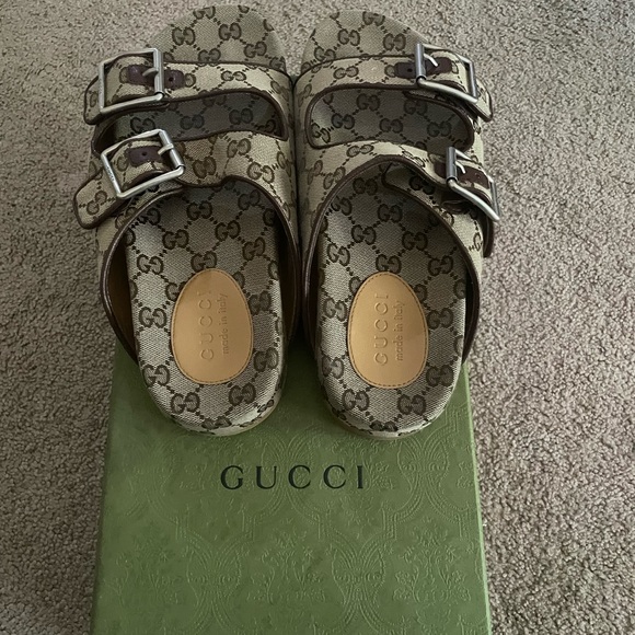 Gucci slides - Picture 4 of 7